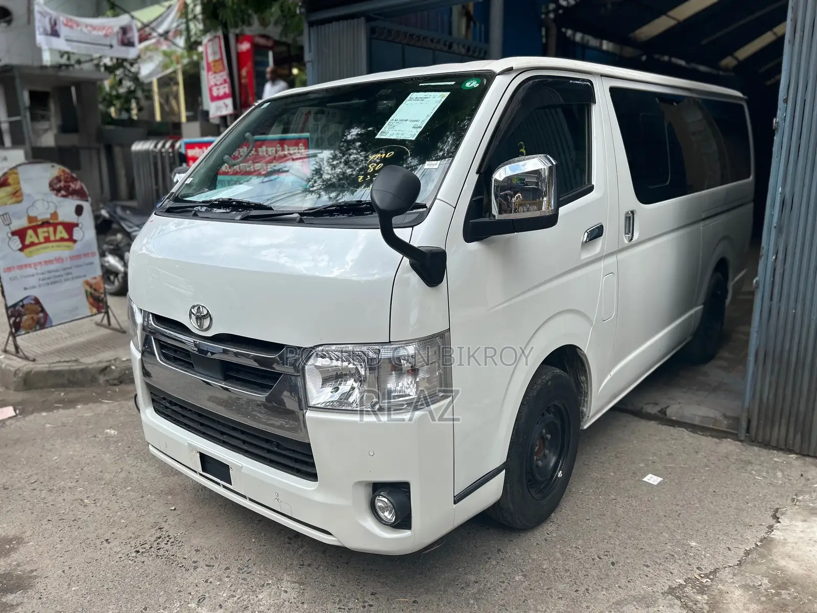 Toyota Hiace SUPER GL PEARL / 2021