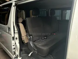 Toyota Hiace SUPER GL PEARL / 2021