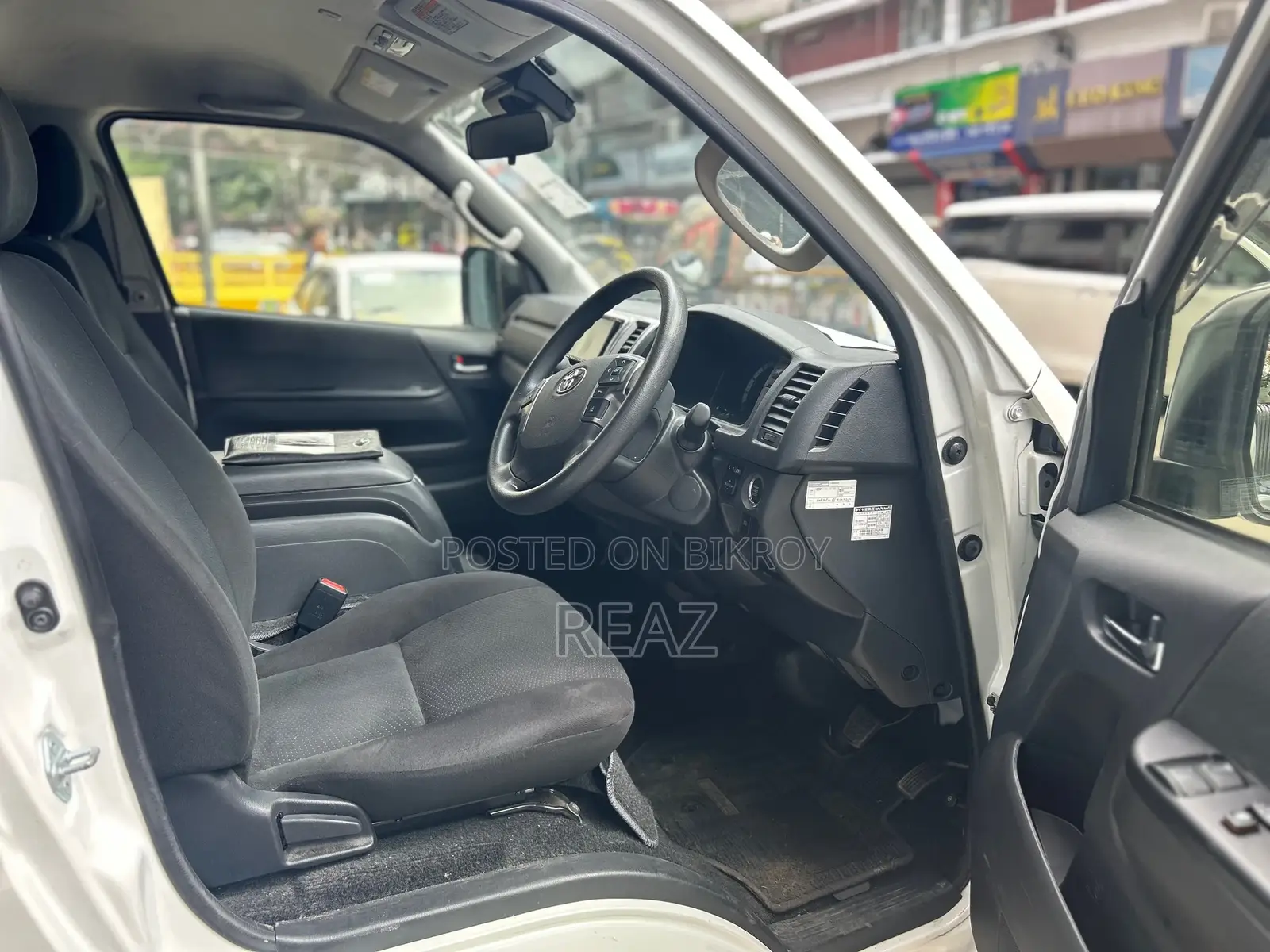 Toyota Hiace SUPER GL PEARL / 2021