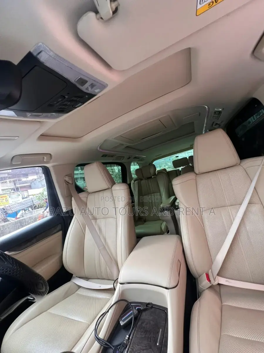 Toyota Alphard Business Class for rent