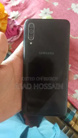Samsung Galaxy A30s . (Used)