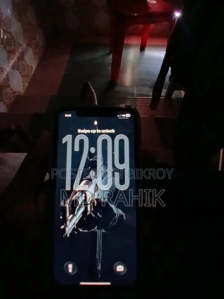 Apple iPhone 11 (Used)