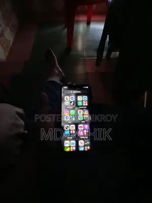 Apple iPhone 11 (Used)