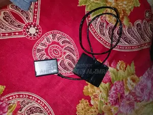 ক্যানন ১৩০০ডি