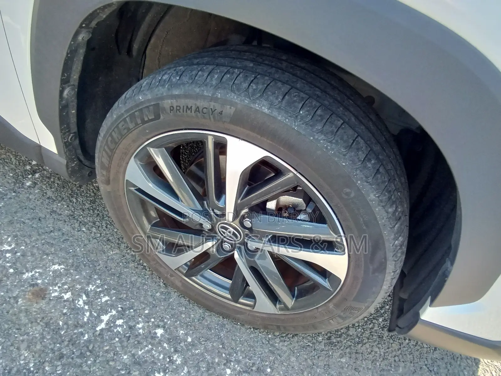 Toyota Corolla Cross Z Pearl Full Option 2023