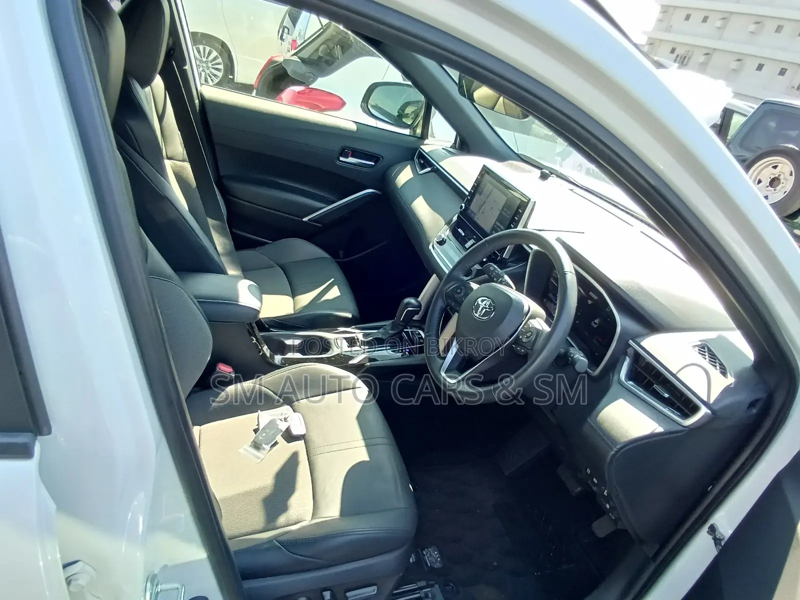 Toyota Corolla Cross Z Pearl Full Option 2023