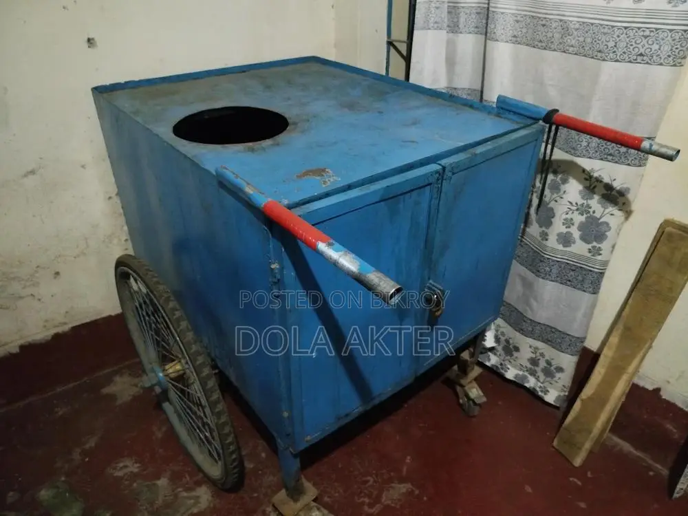 Food Court হালিম সিদ্ধ ডিম ও ফুসকা ঝালমুড়ি ছোলা ইত্যাদি বিক্রির গাড়ি