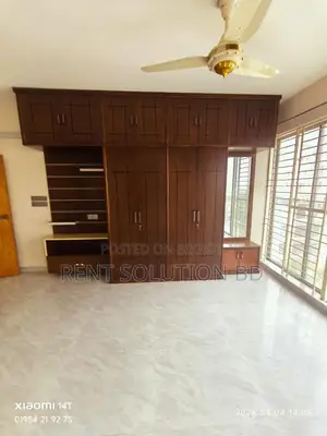 সেমি ফার্নিশড চমৎকার ইন্টেরিয়র