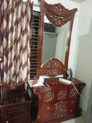 Teak wood design table