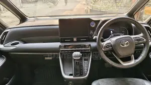 Toyota Voxy SZ PUAH 2DOOR POWER 2023