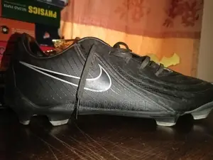 Nike Phantom Gx Ii Pro Fg