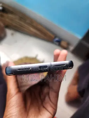 Google Pixel 8 . (Used)
