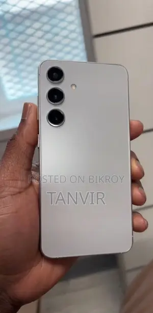 স্যামসাং গ্যালাক্সি এস২৪ (ব্যবহৃত)