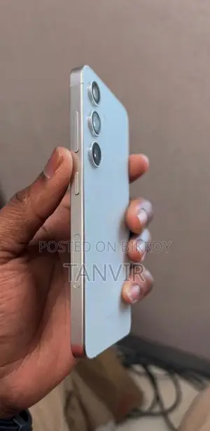 স্যামসাং গ্যালাক্সি এস২৪ (ব্যবহৃত)