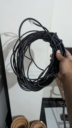 Cat-5e Broadband Cable 52 Ft+