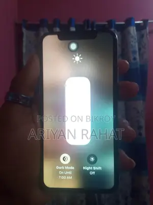 Apple iPhone X (Used)