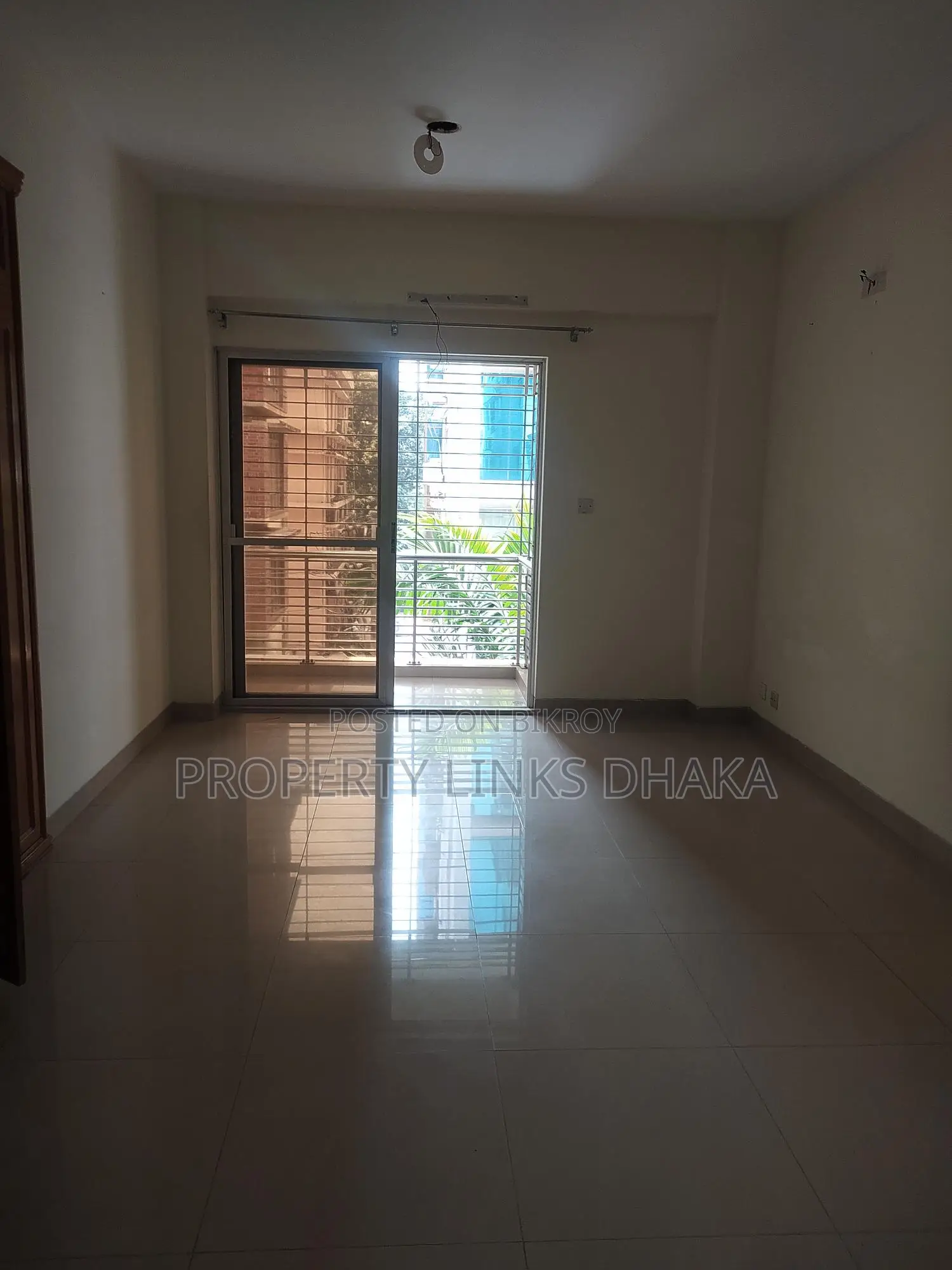 Unfurnished flat for Rent in Gulshan