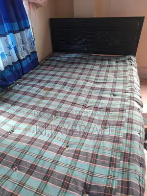 সেমিডাবল খাট ও জাজিম তোষক