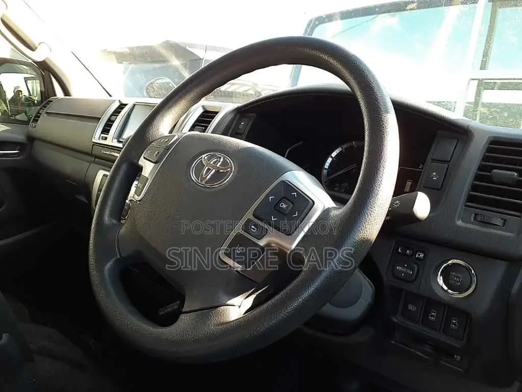 Toyota Hiace SUPER GL FULL LOAD 2023