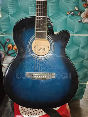 Axe- Ag- 48c Guitar