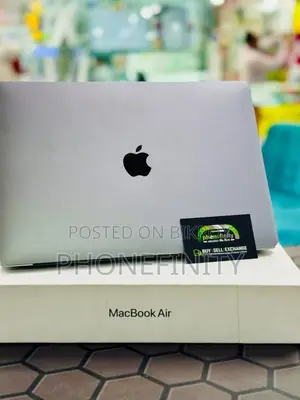MacBook Air M1 8/512gb