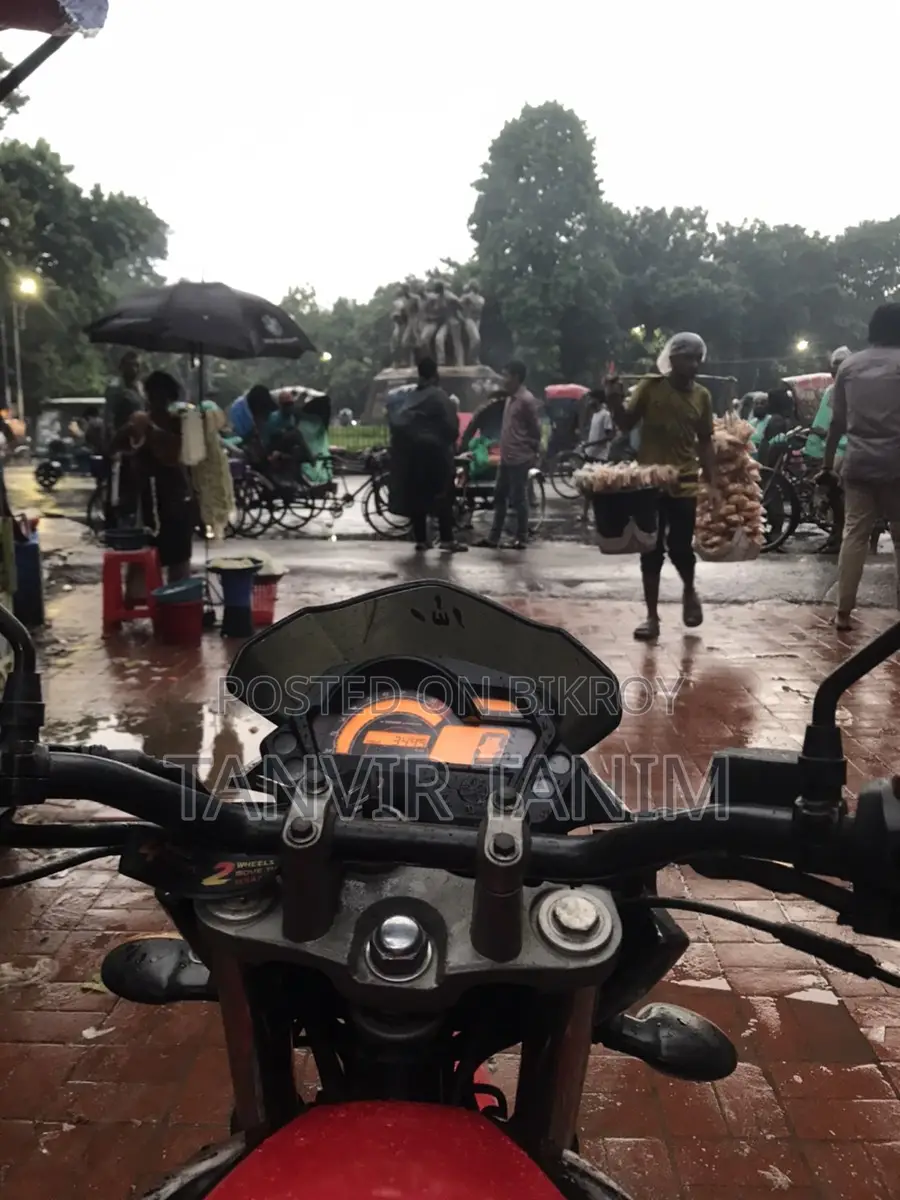Yamaha FZ first virsion 2011