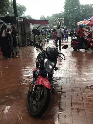 Yamaha FZ first virsion 2011