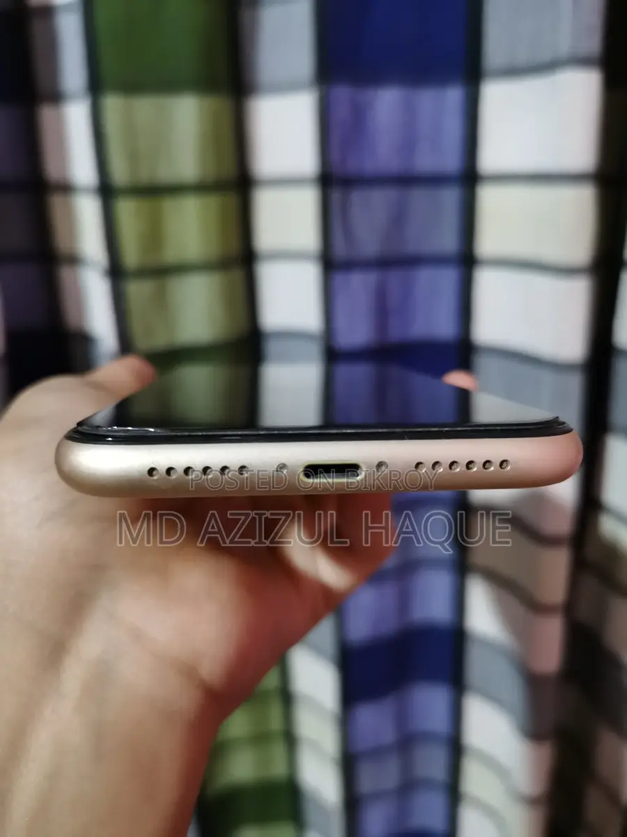 Apple iPhone XR USA variant (Used)