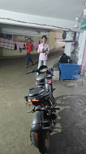 Bajaj Pulsar NS 160 Super Fresh 2018
