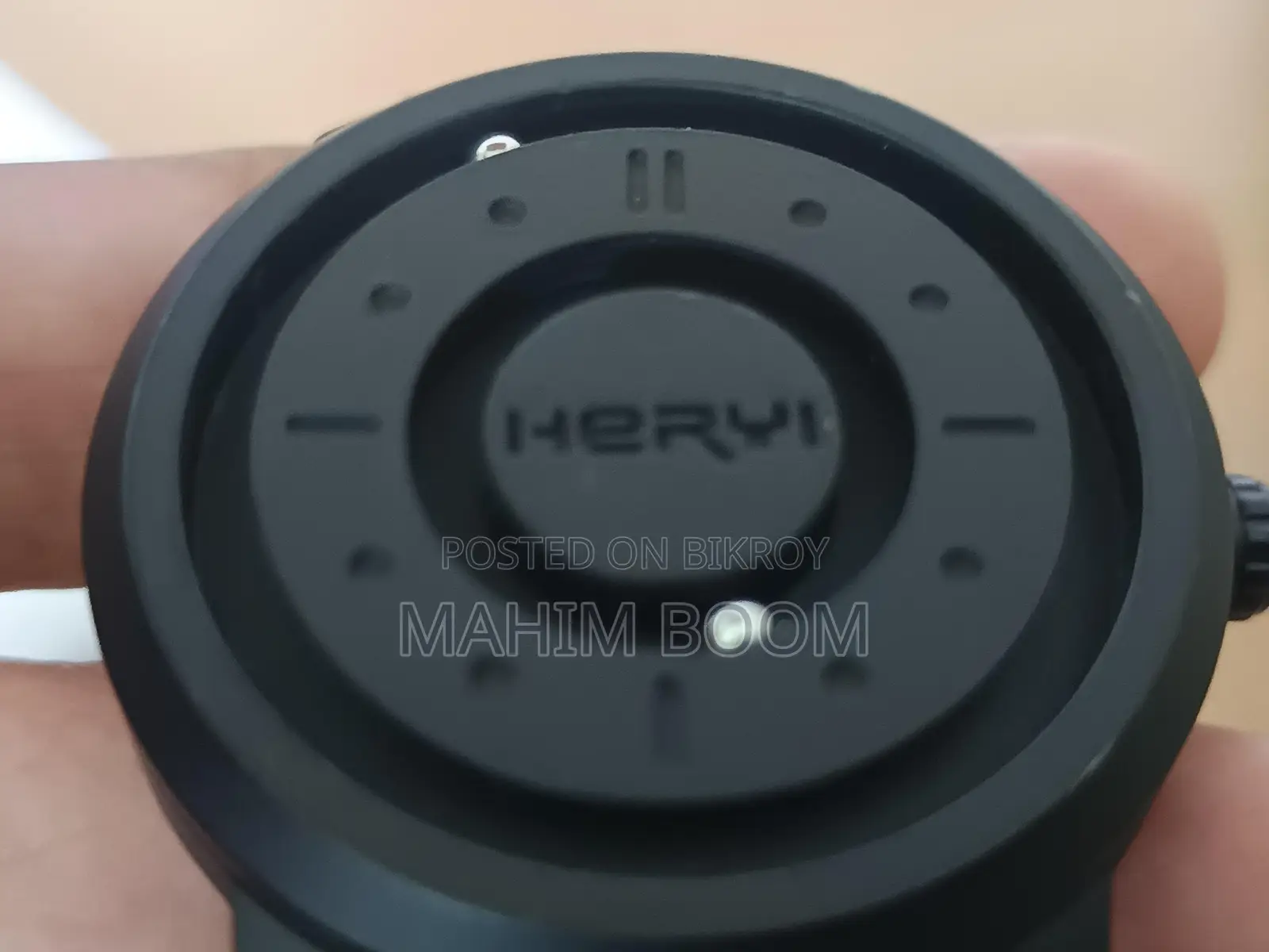 Magnet watch