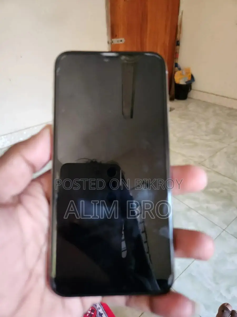Apple iPhone X 64-GB (Used)