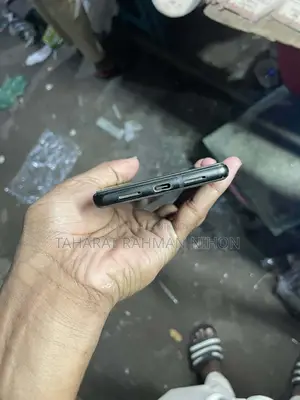 Google Pixel 6 (Used)