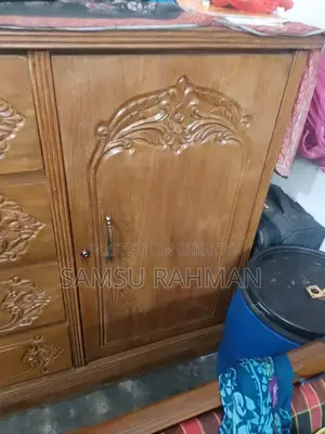 সেগুন কাঠের ওয়ারড্রব