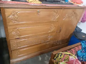 সেগুন কাঠের ওয়ারড্রব