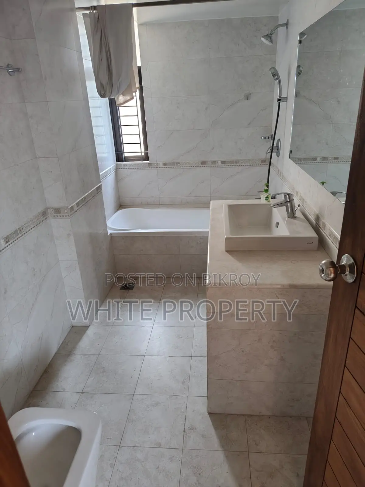 Single Unit Apartment Sale at North Gulshan