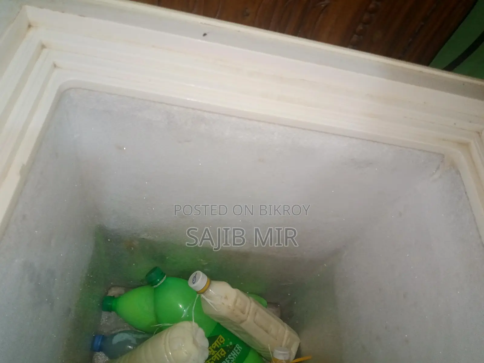 Selling this fridge at a low price as I am buying a new one