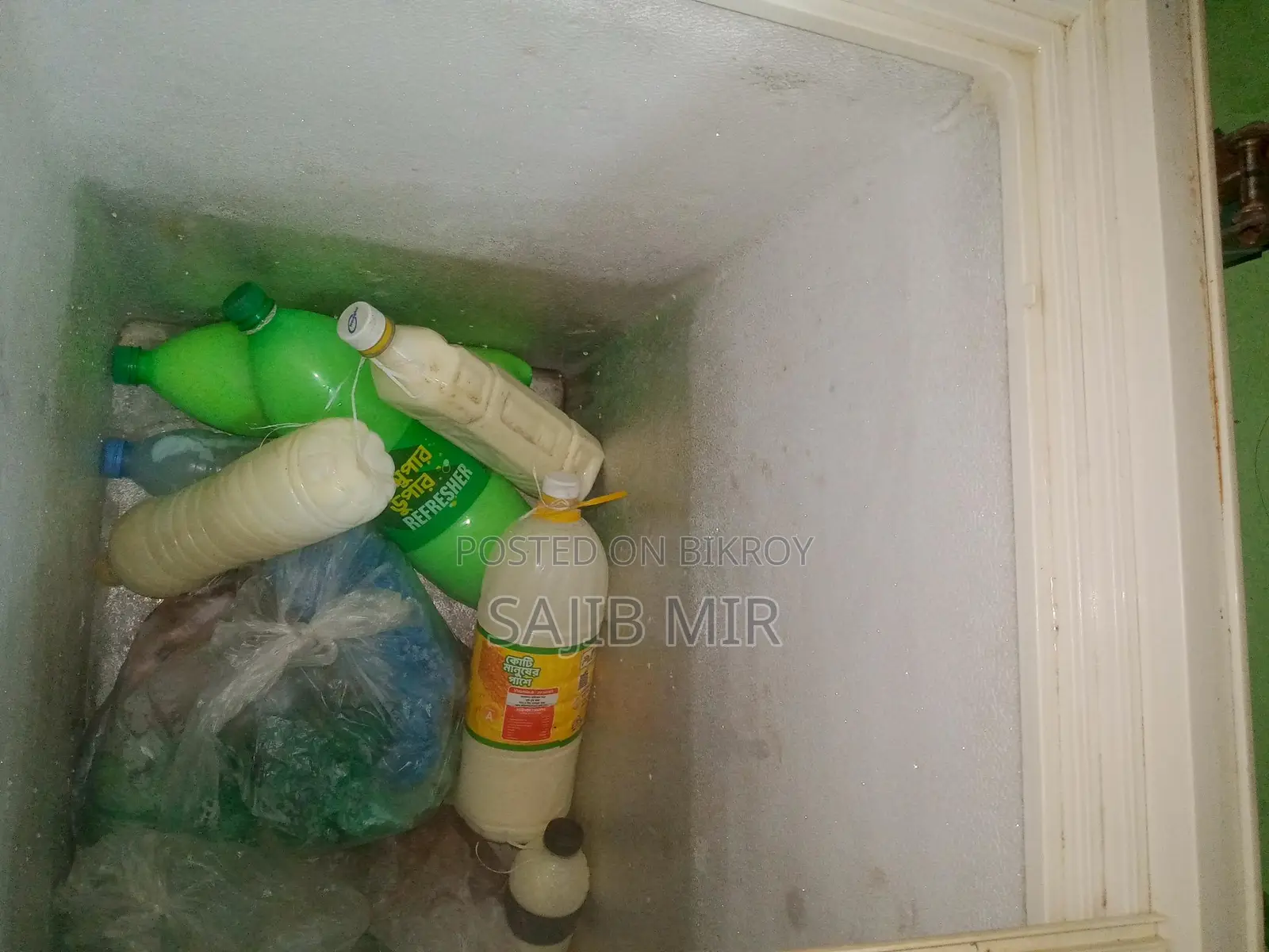 Selling this fridge at a low price as I am buying a new one