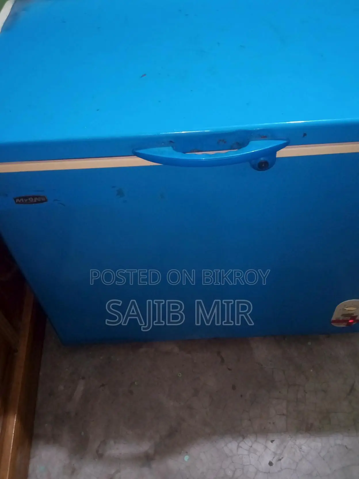 Selling this fridge at a low price as I am buying a new one