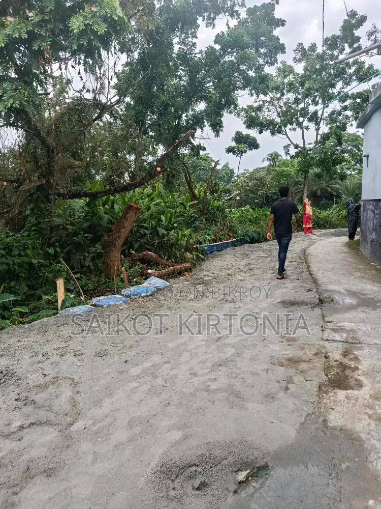 5 Decimal Land for Sale