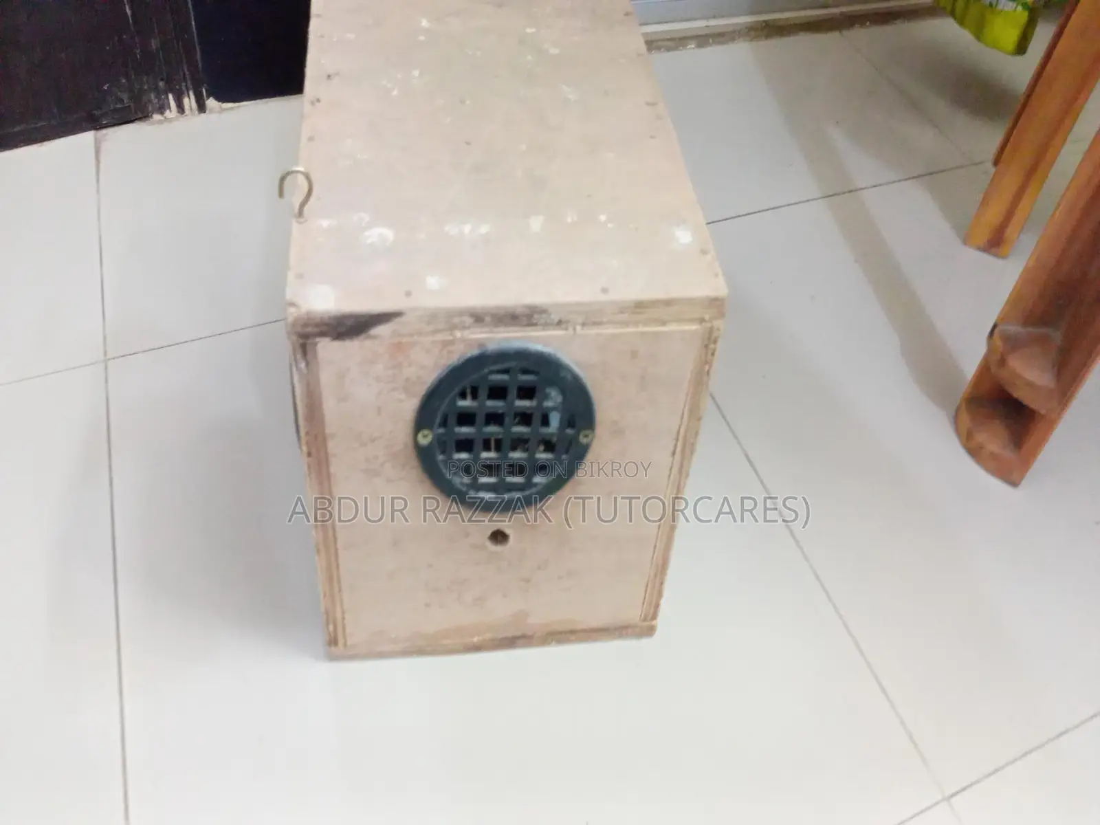 Bird Breeding Box