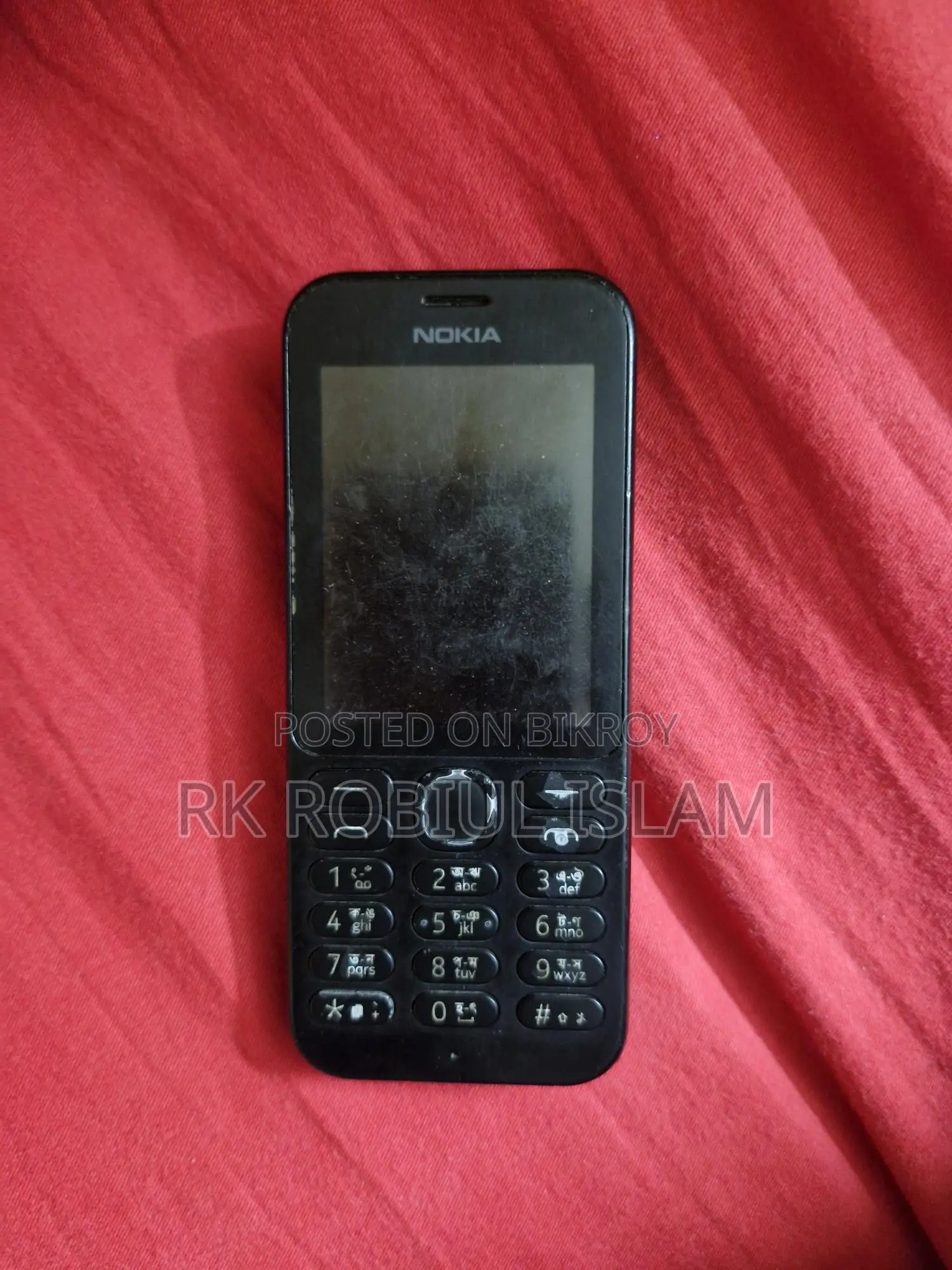 Nokia 215 . (Used)