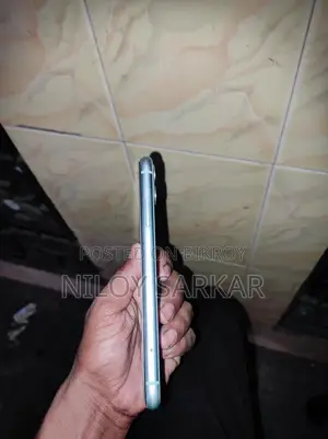Apple iPhone 11 (Used)