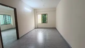 South Facing & Titas Gas 4 Bedroom Flat Sale Bashundhara R/a