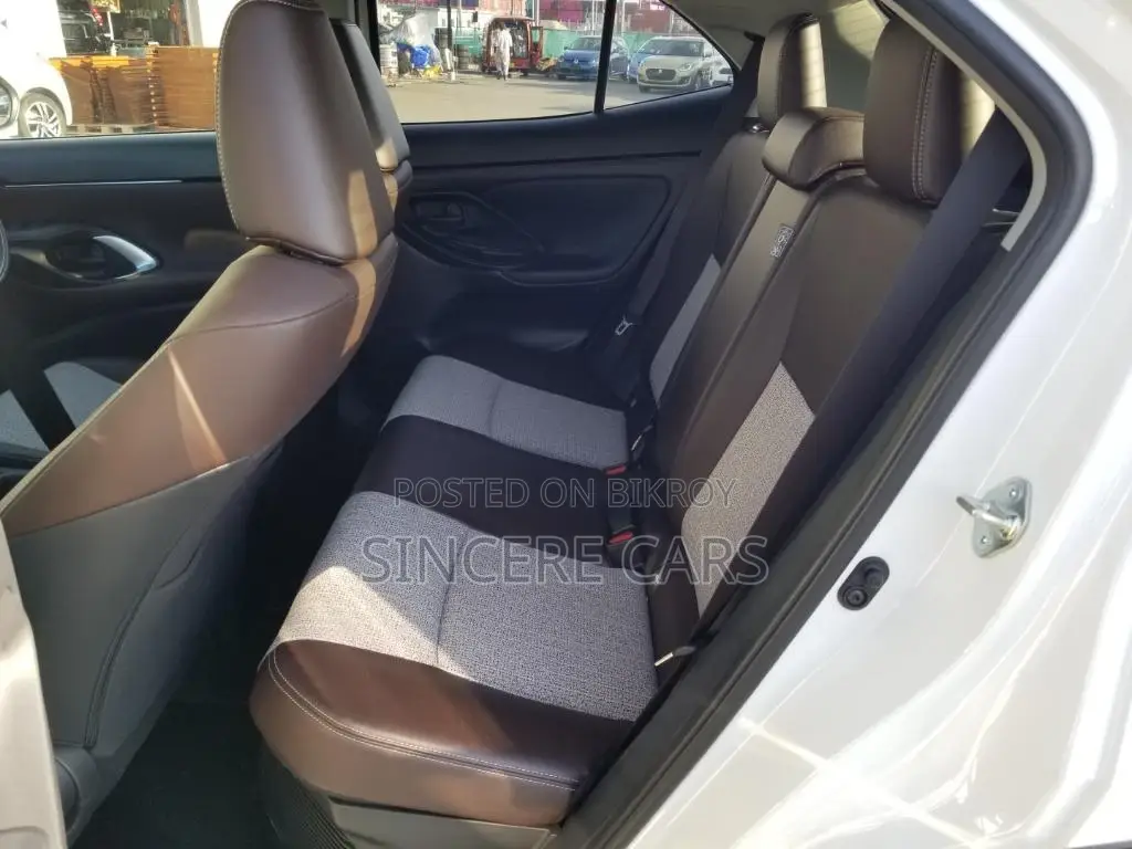 Toyota Yaris Cross Z FULL LOAD 3.5 GRADE 2021