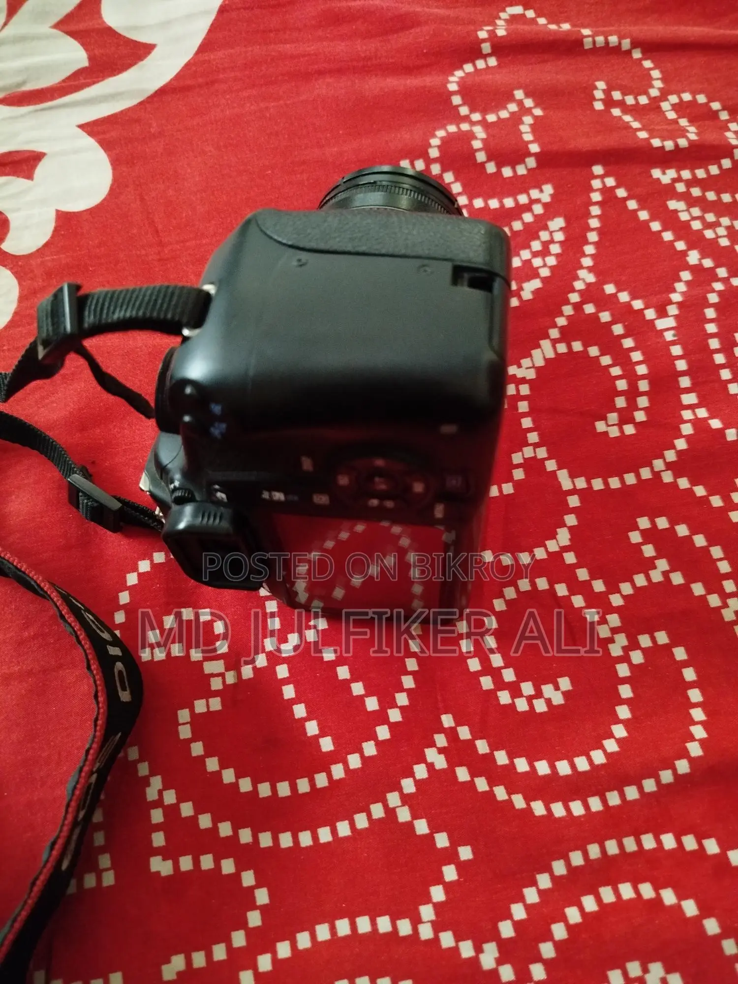 Canon 1200 D