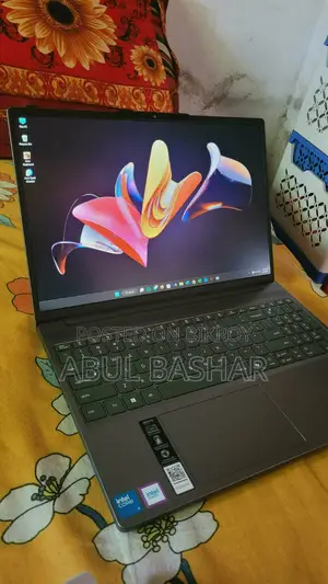 For sale: A brand new, full-fresh laptop used for 5 months and 7 days.