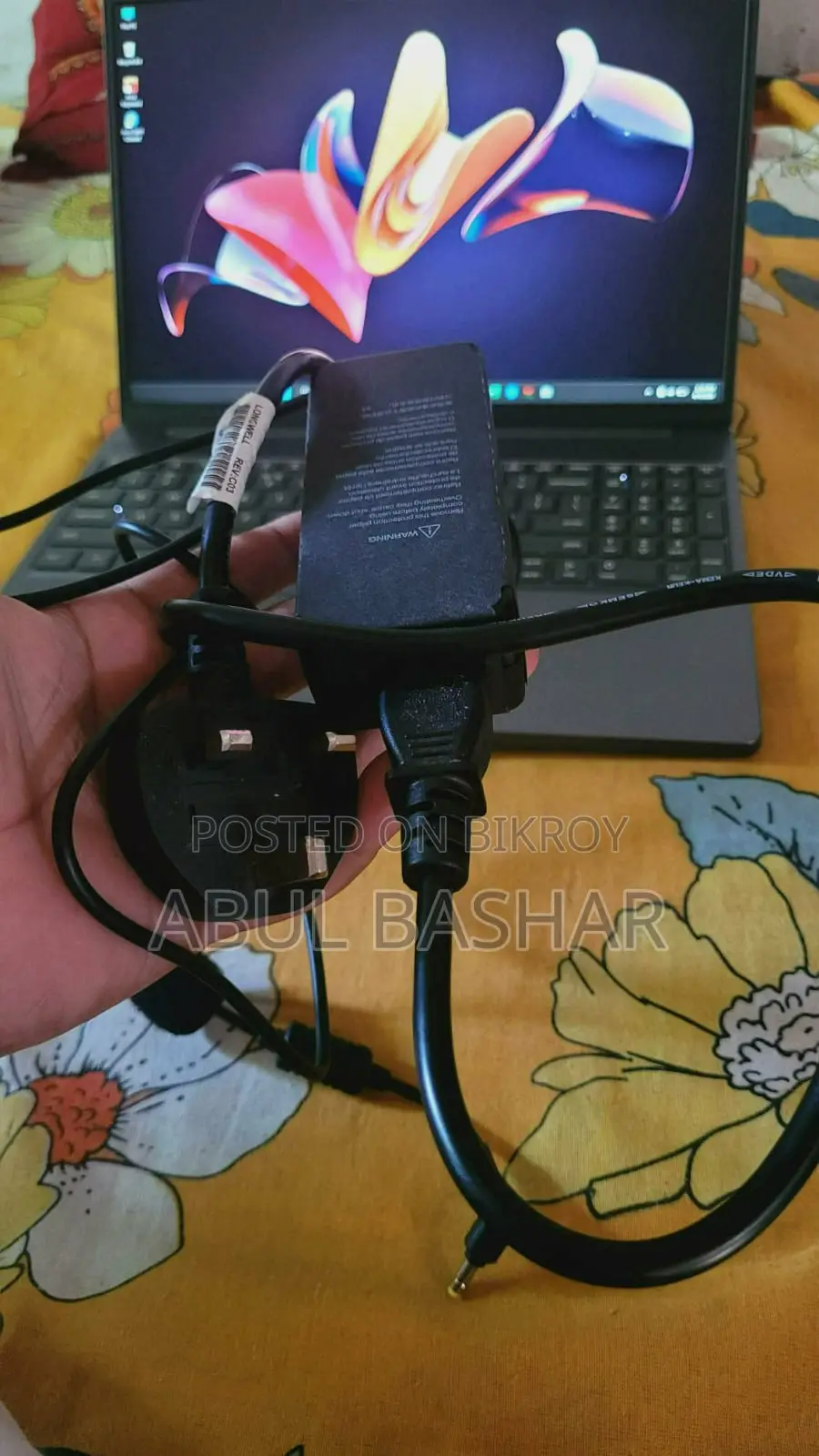 For sale: A brand new, full-fresh laptop used for 5 months and 7 days.