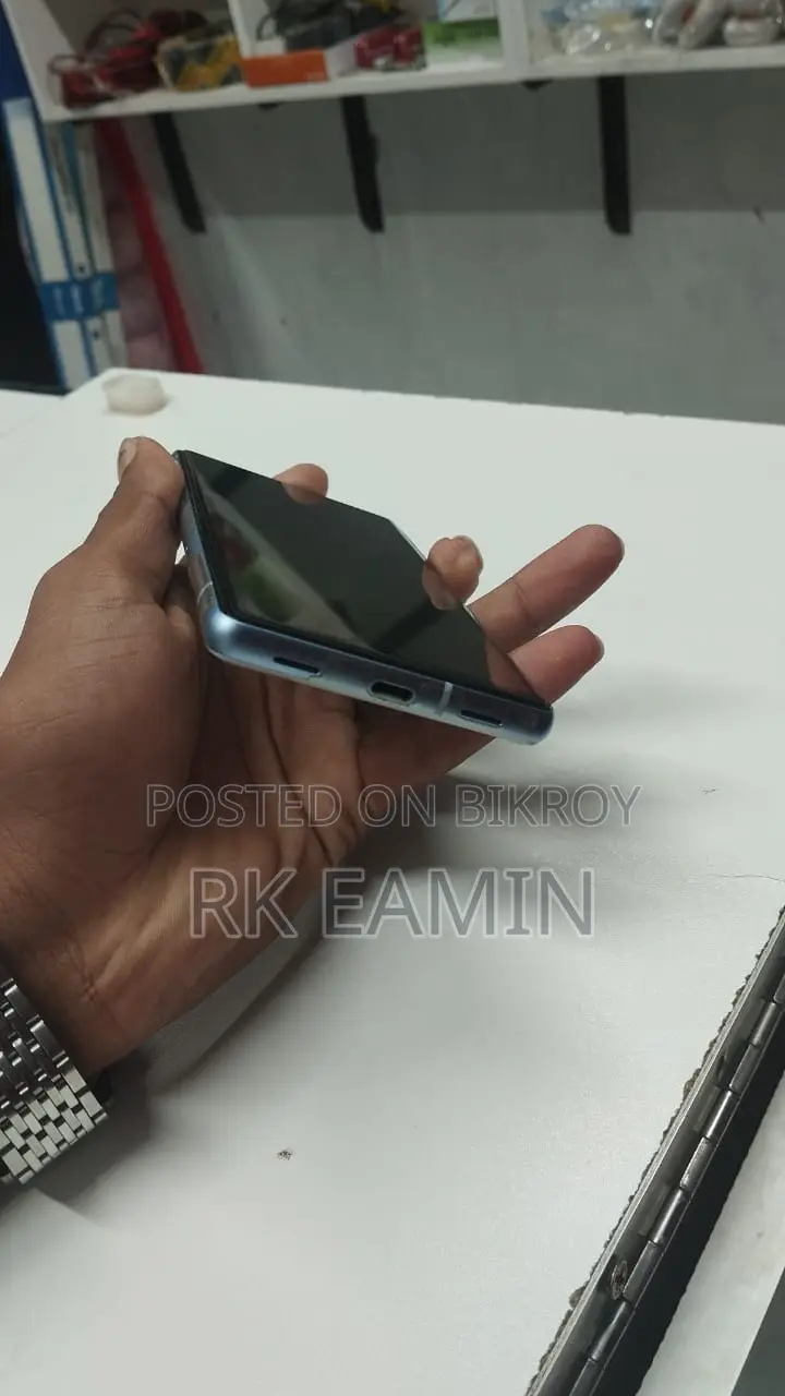 Google Pixel 7 a (Used)