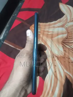 OPPO Reno 2 F 8/128 GB Fresh Phone (Used)