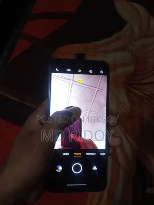 OPPO Reno 2 F 8/128 GB Fresh Phone (Used)
